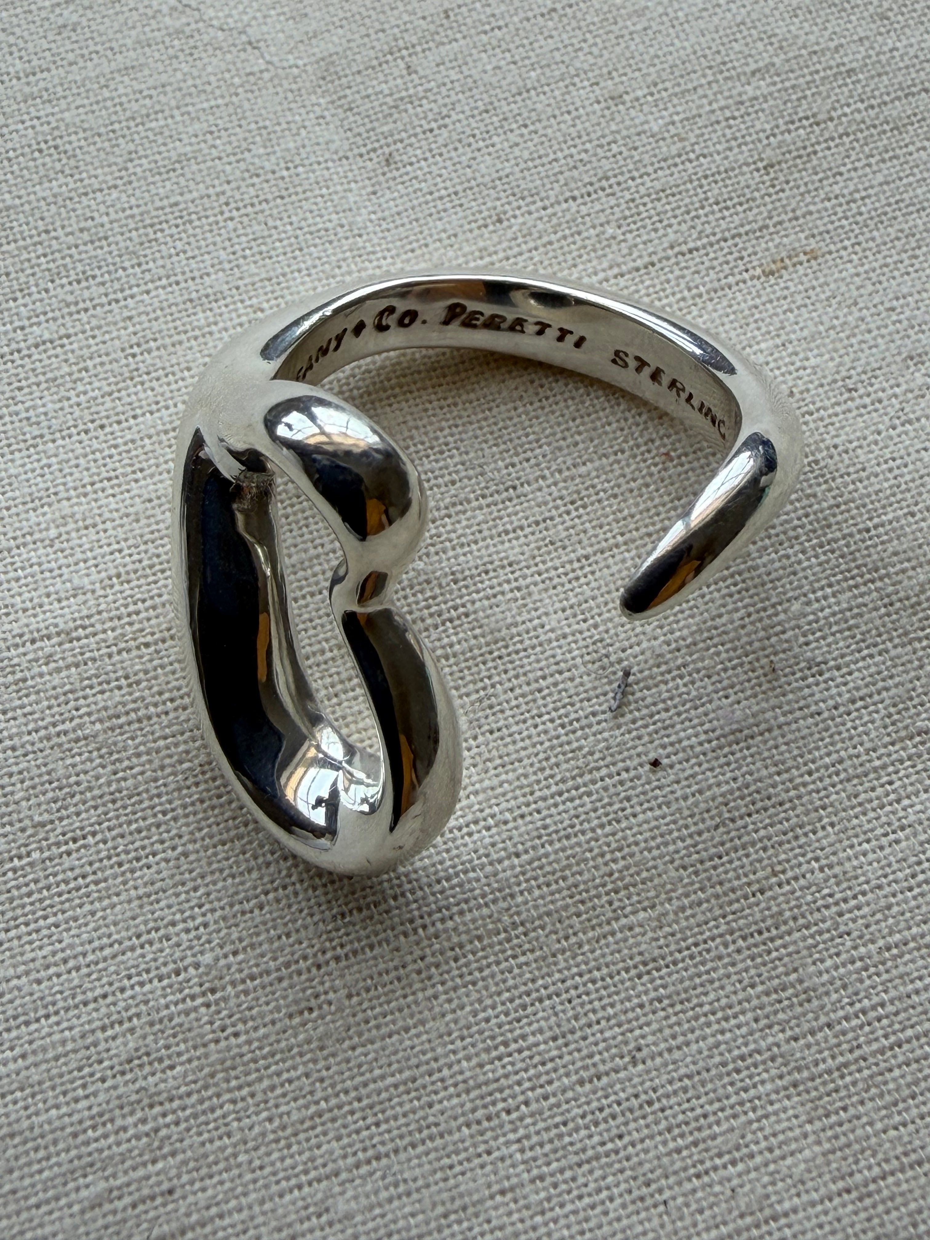 Tiffany & Co. Elsa Peretti Open Heart Ring – Sterling Silver Vintage Ring