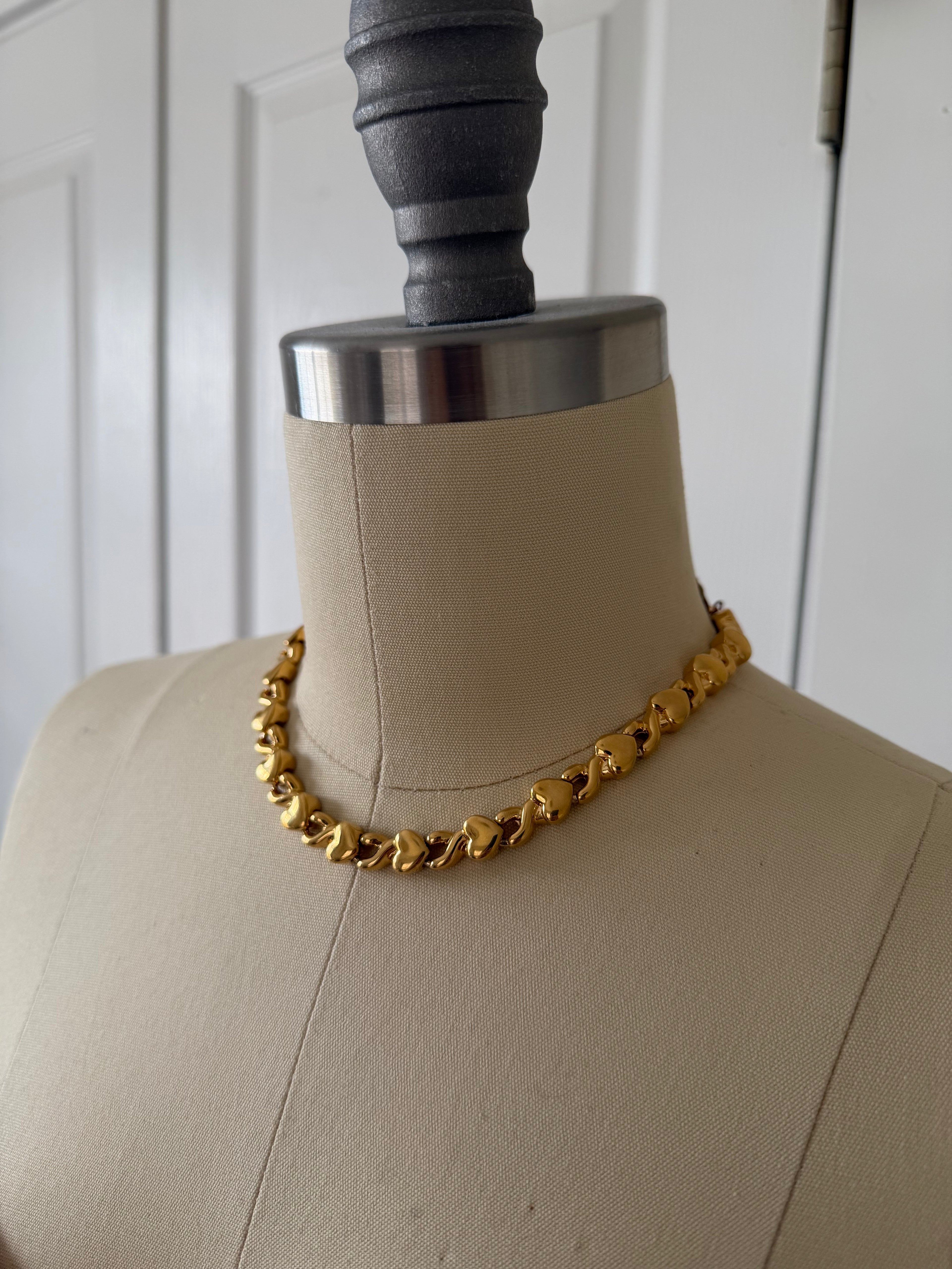 D’ORLAN Vintage Heart Choker – 22K Gold Plated Vintage New (Old Stock)